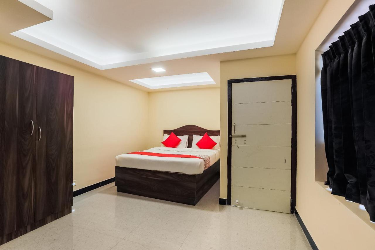 Oyo 36500 Sri Krishna Inn Ooty Exterior photo