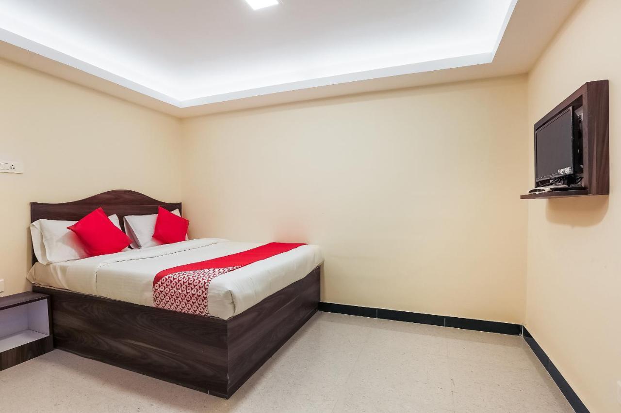 Oyo 36500 Sri Krishna Inn Ooty Exterior photo