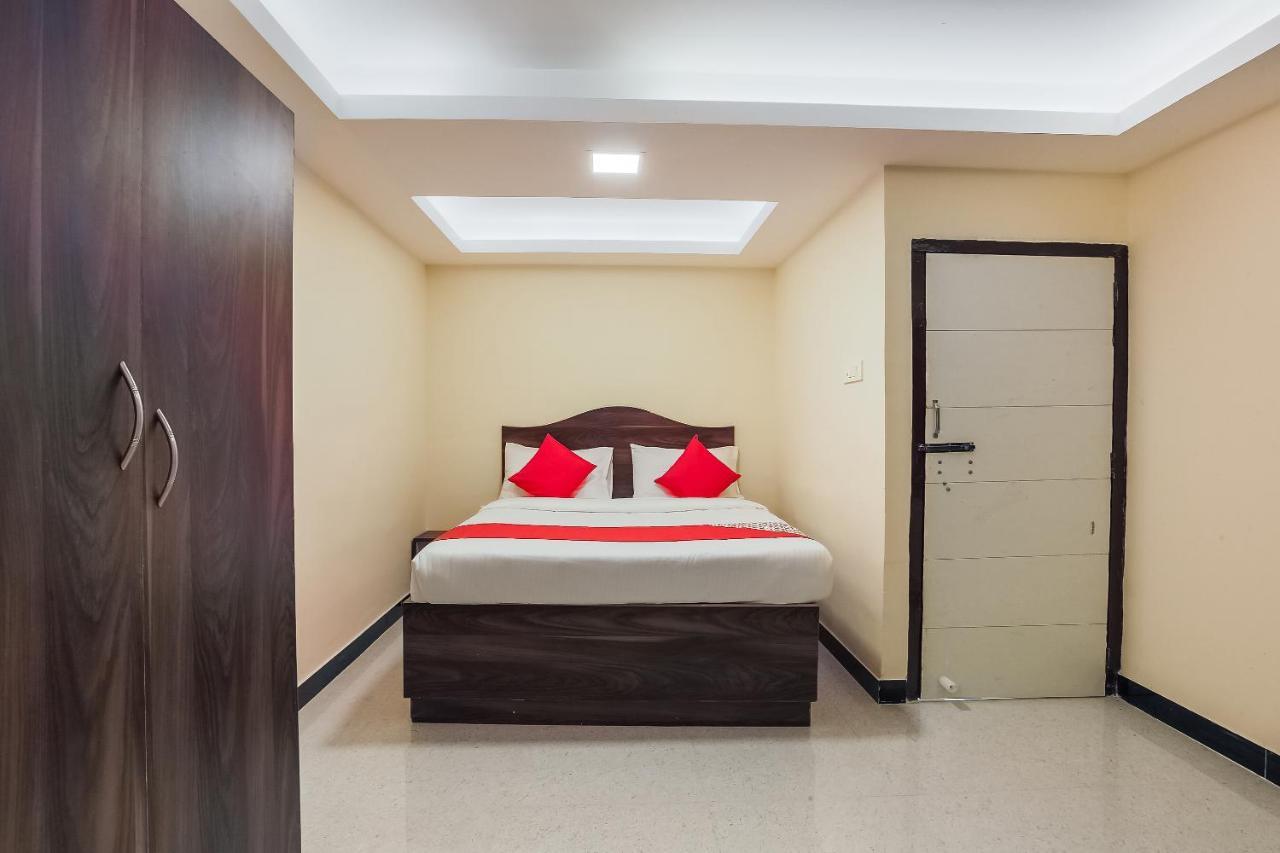 Oyo 36500 Sri Krishna Inn Ooty Exterior photo
