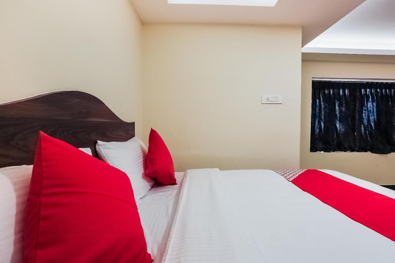 Oyo 36500 Sri Krishna Inn Ooty Exterior photo